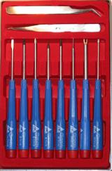 8-in-1 Universal tools set with 2 twisters (356)